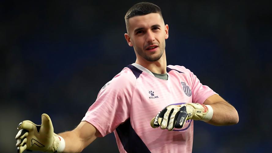 药厂中场加西亚:巴萨曾关注我但没正式报价 想参加明年世界杯