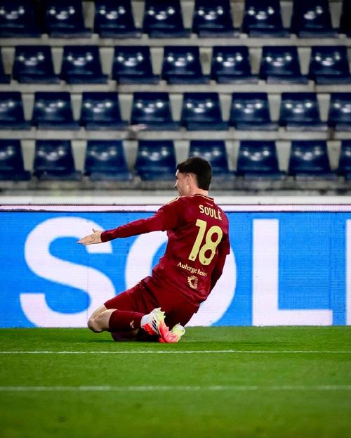 罗马1-0领先尼斯！恩迪卡头球抢点破门，佩莱格里尼助攻