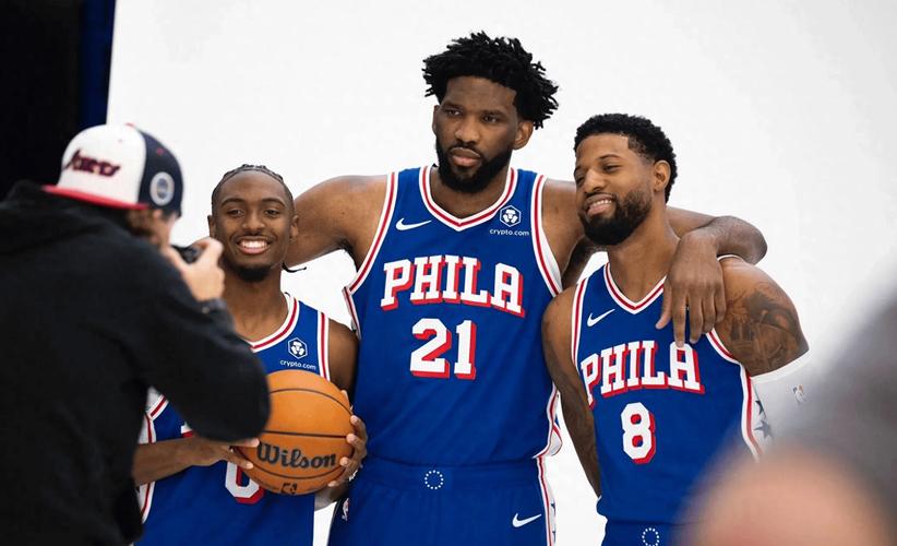 锁定季后赛,迈阿密国际中场德保罗晒海报纪念这一时刻