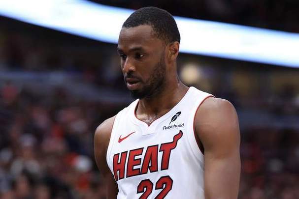 美记:湖人需得到维金斯 他有球队急需的三分能成为最好的防守人