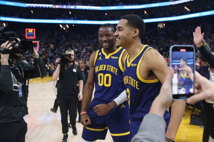 经纪人:詹韦都磨合了半赛季 说库明加不搭巴特勒是不对的!