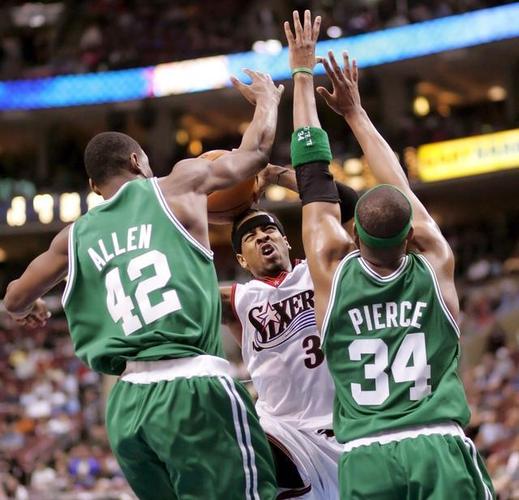 名记:76人聘请隆加巴迪担任助教 后者曾随骑士绿军夺冠