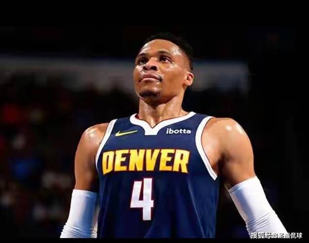 场均33.4分!美媒晒威少20年2月豪华数据:他就是火箭需要的控卫