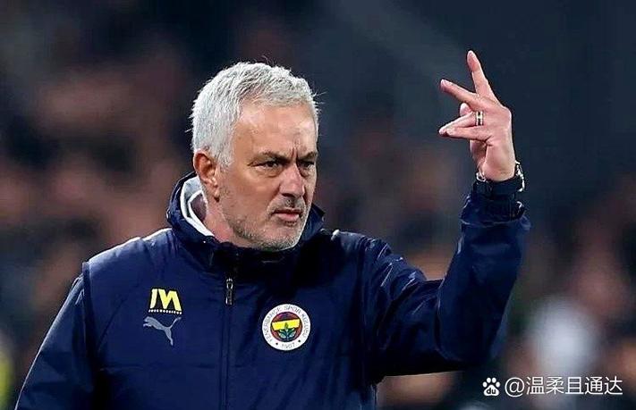 安帅:阿布认为穆帅过气了,我执教切尔西时被他击败让阿布丢面子