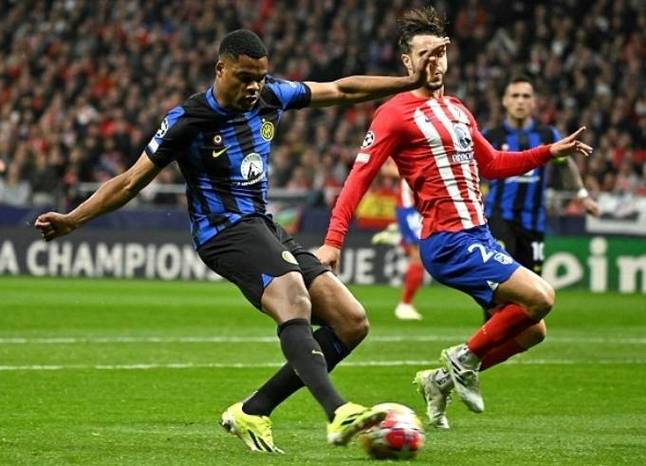 全市场:国米为索默找接班人,有意卡普里莱和梅雷特