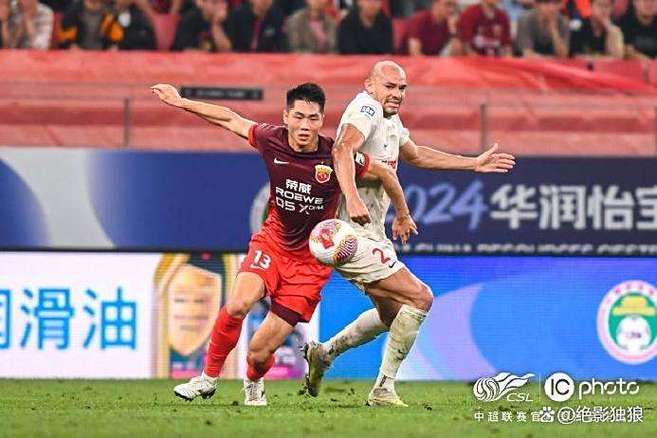 如此中超!蓉城100分钟遭绝平 海港98分钟绝杀 亚泰95分钟绝平海牛