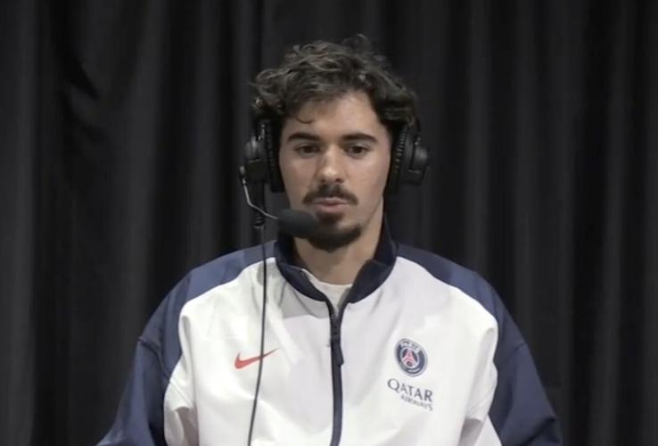 恩里克:维蒂尼亚和K77的伤情不太乐观,要等医疗团队确定