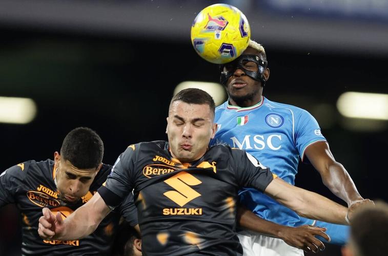 尤里奇:满意10人应战时的防守 布雷默是我执教过的最佳球员之一