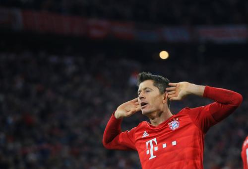 穆勒40球、莱万41球?凯恩:若能保持效率,有可能挑战他们的纪录