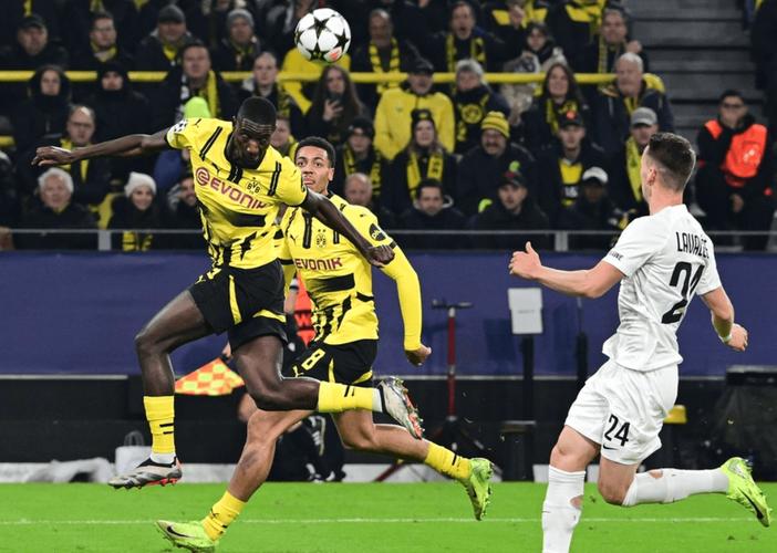 多特vs美因茨首发:萨比策、阿德耶米在列,吉拉西赛前热身伤退