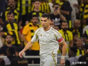 被打服了?吉达联合主帅、本泽马:利雅得胜利确实比我们强