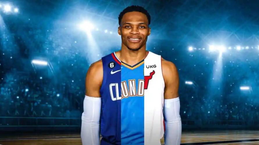 美媒晒照：威少距离历史控卫得分王仅差505分！他必须留下！