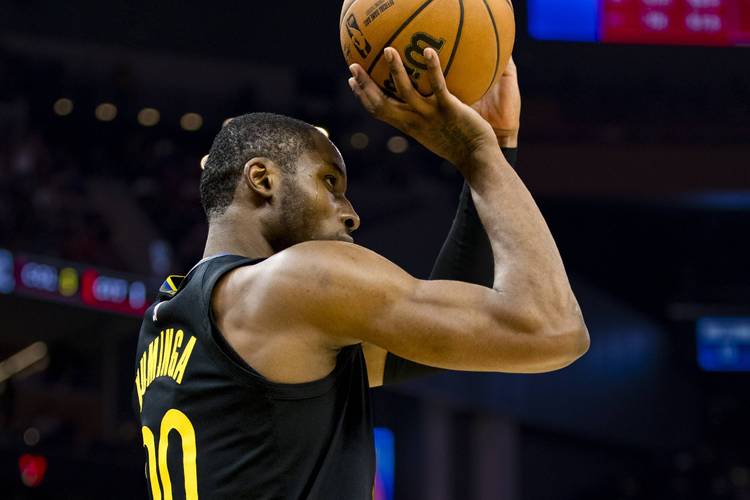 名记:勇士想在27年有灵活性 所以不愿吃进蒙克&给库明加球员选项