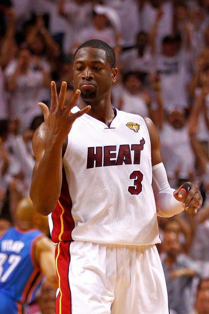 韦德:荣誉&冠军不代表个人实力只是一种偏好 我想要的只有冠军