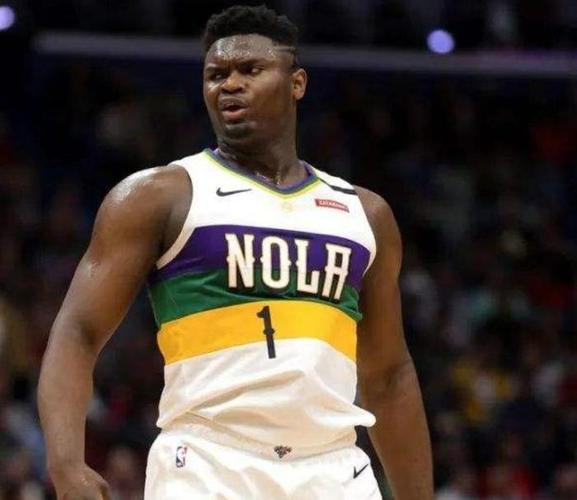 名嘴:锡安瘦身后仍有120kg 力量和速度兼具的他下赛季能打70场