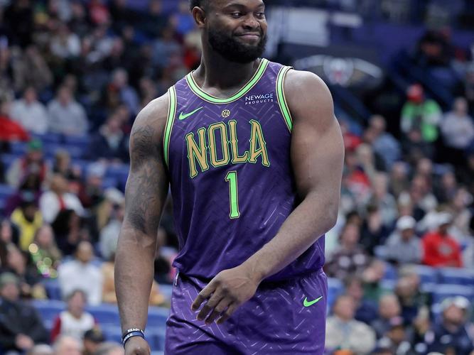 大将军：锡安的体重能保持在109千克就好 那他就是加强版的韦德