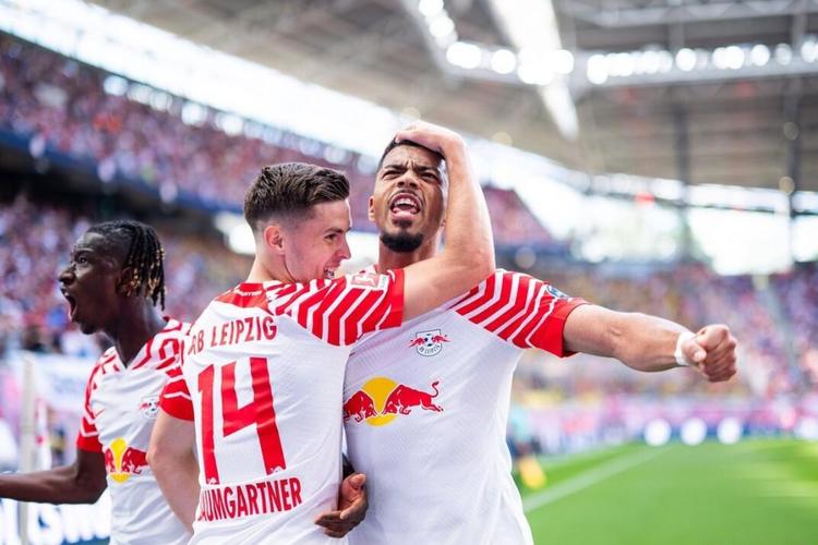 积分紧追榜首拜仁!里肯:多特的目标是占据积分榜有利位置