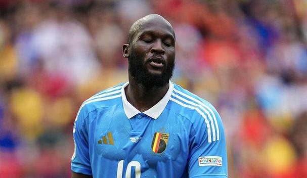 前英超裁判:主裁一开始可能认为波普没碰到球,因此VAR才提醒他