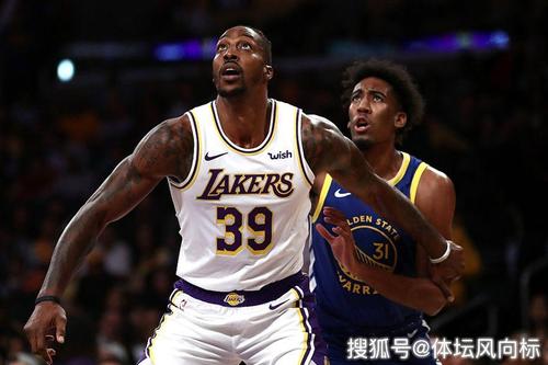 统治全场!托马斯18中11贡献23分8板10助准三双表现 正负值+6