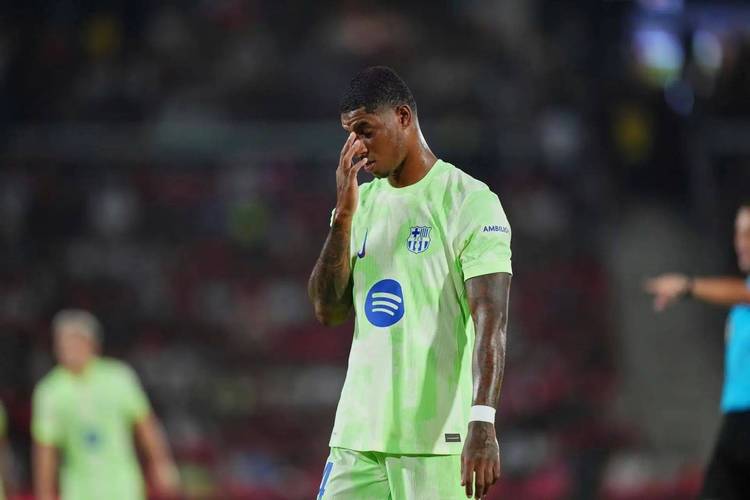 火热🔥27岁拉师傅近5场2球4助巴萨5连胜,租借而来可3000万买断