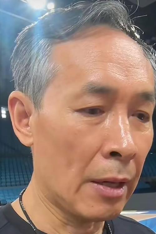 许利民:首钢新赛季唯一目标冲击冠军 弥补上赛季遗憾