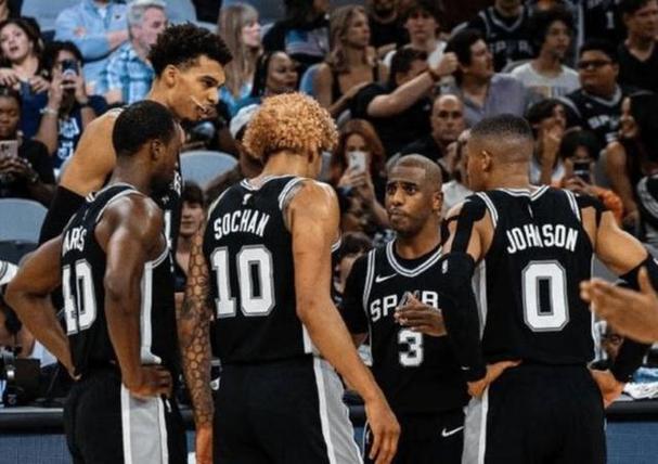 福克斯+文班+卡斯尔+哈珀!马刺确定未来架构 新赛季阵容啥水平?