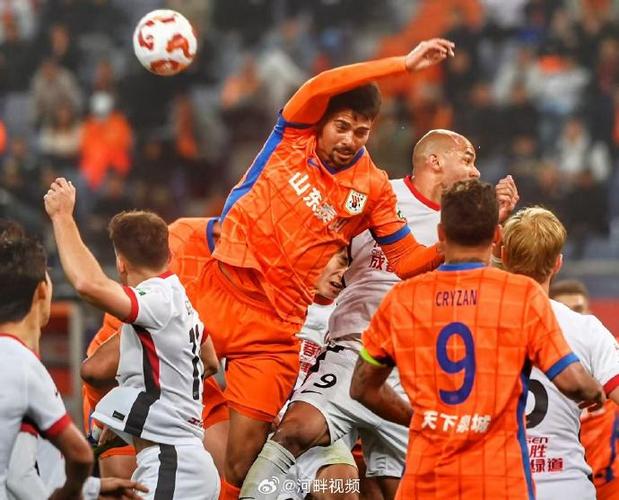 足球报:泰山B队和蓉城B队不具备冲甲资格,但仍旧有搅局的实力