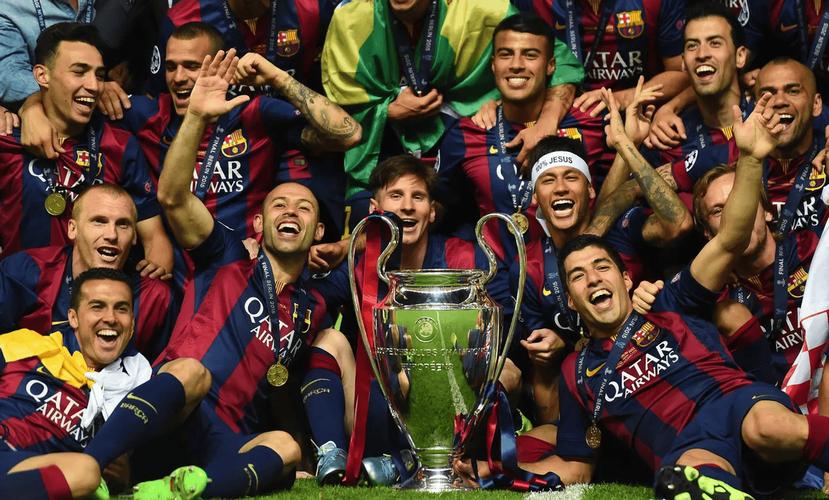 和巴萨续约!18岁伯纳尔:巴萨希望拿下巴黎,目标是欧冠冠军