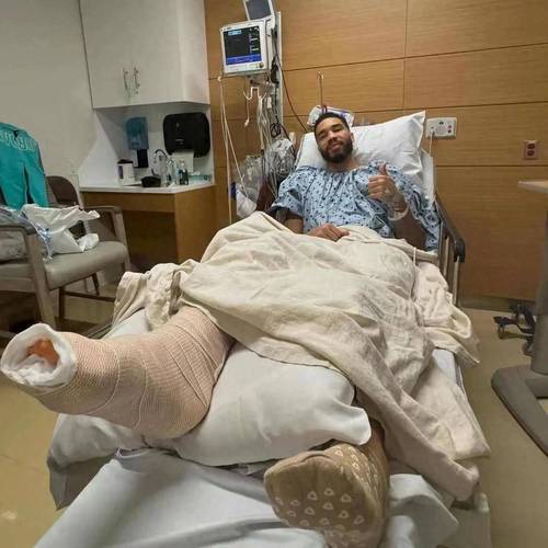 塔图姆:从倒下那刻起到之后几天 那段时间很煎熬 我至今记忆犹新