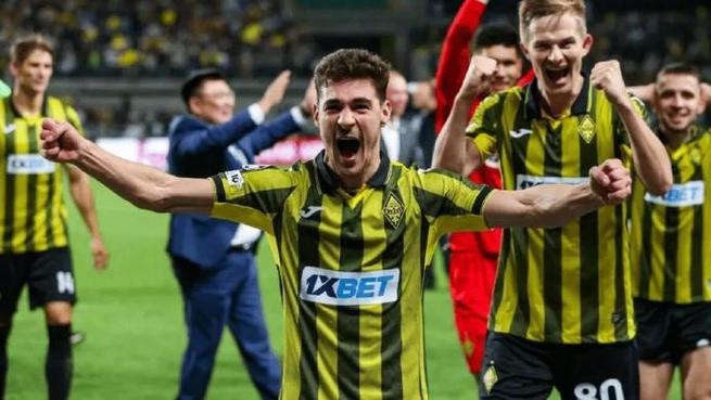 从中国去阿拉木图才1小时,脱亚入欧的哈萨克斯坦足球何以蜕变?