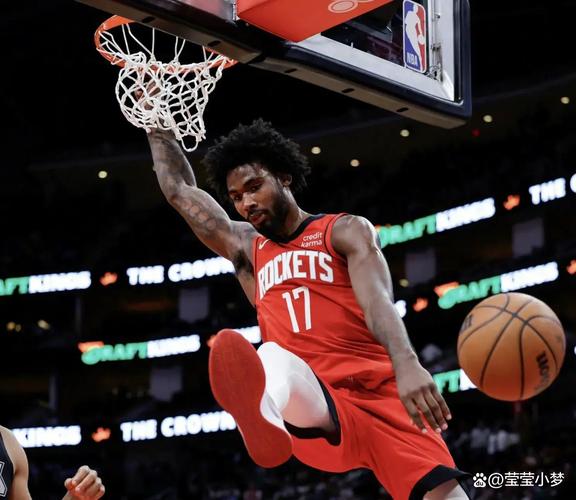 会和火箭提前续约?伊森:你能问但我拒绝回答 不讨论合同问题