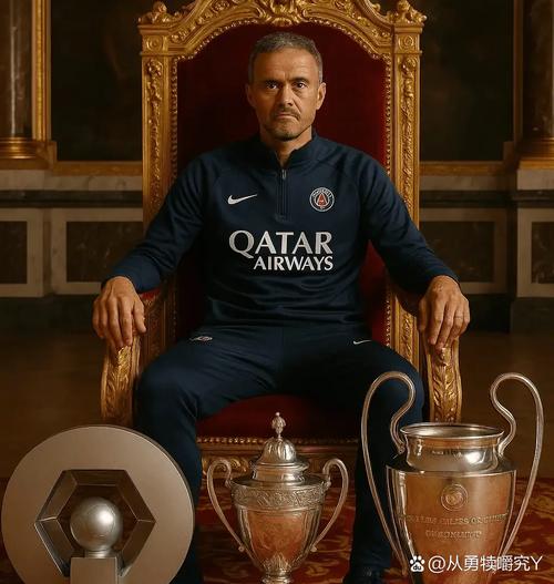 教练对决!巴萨发布战巴黎海报:弗里克对决恩里克