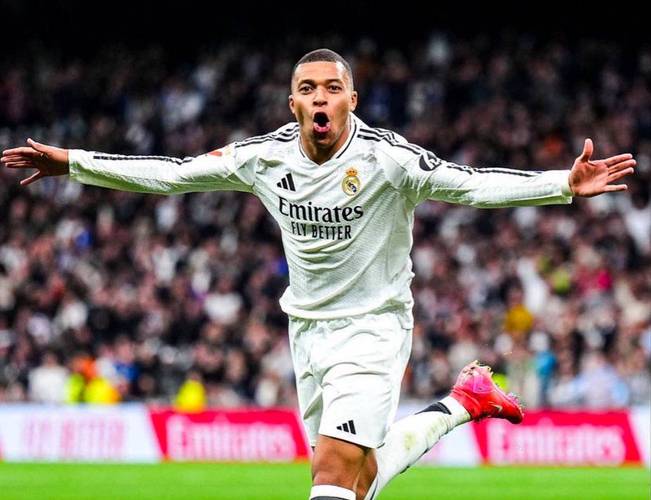 欧冠60球里程碑!姆巴佩帽子戏法,欧冠进球数仅次C罗、梅西等人