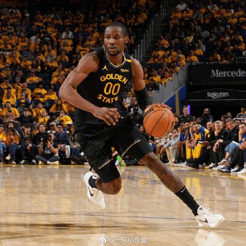 金州名嘴:库明加和勇士只是临时关系 他在金州只剩下不到6个月了