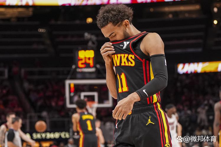 美记评老鹰潜在先发：特雷-杨+丹尼尔斯+里萨谢+杰伦-约翰逊+波津