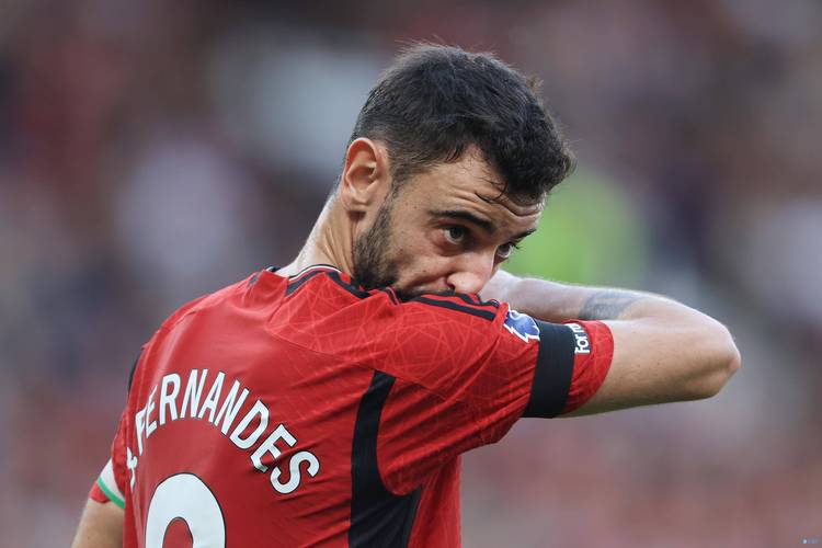 约克:阿莫林的曼联进一退二神鬼莫测,队长B费踢得挣扎雪上加霜