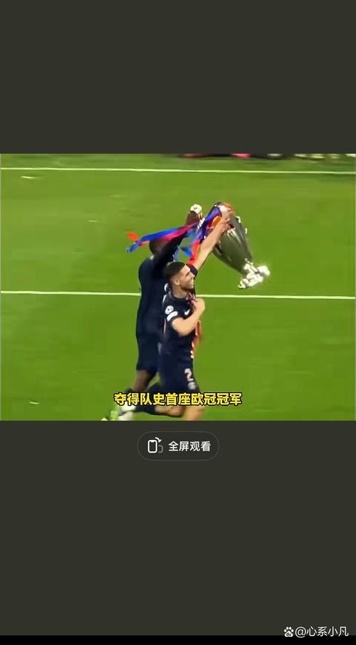 世一中对决⚔️佩德里79分钟9次成功对抗,维蒂尼亚打满全场4抢断