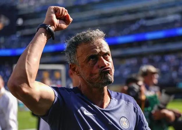 战胜旧主!恩里克执教生涯5次对阵巴萨,3连败后取得2连胜