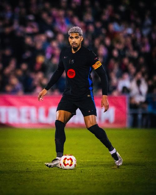 皮米恩塔:能帮助巴萨培养出阿劳霍这样的球员,我们都很自豪