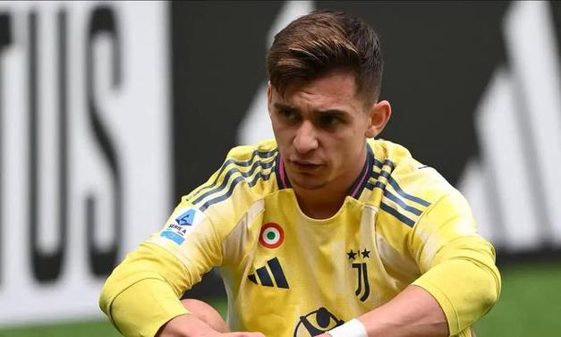 小孔塞桑本场数据:下半场替补出场打进1球,评分高达8.3分