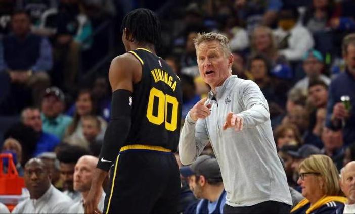 湾区记者:库明加现在只是交易筹码 要随时打包好行李