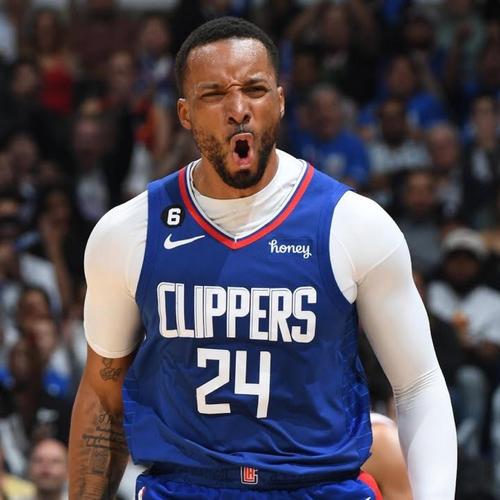 鲍威尔:韦德对我篮球生涯影响非常重要 我现在是热火文化一部分