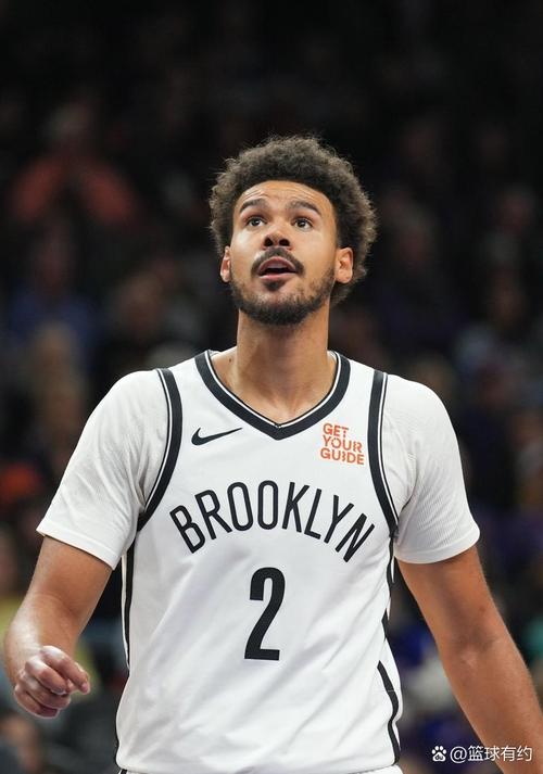 穆雷：卡梅隆-约翰逊非常全面几乎能打任何位置 他让其他人更轻松