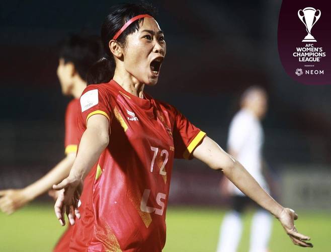 王霜:很多人由于亚冠的胜利记住了武汉女足,我们有决心和责任感