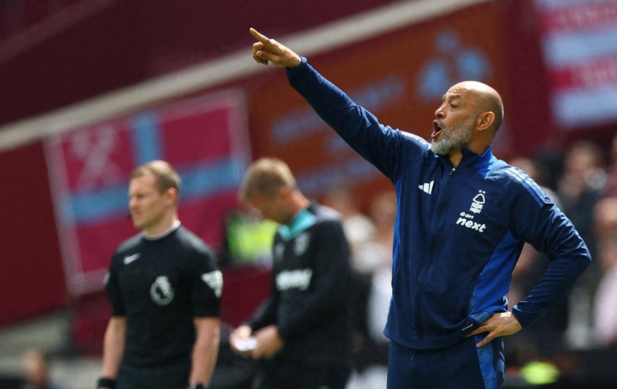 西汉姆发推称努诺是队史首位黑人主帅,球迷不满:为什么强调肤色