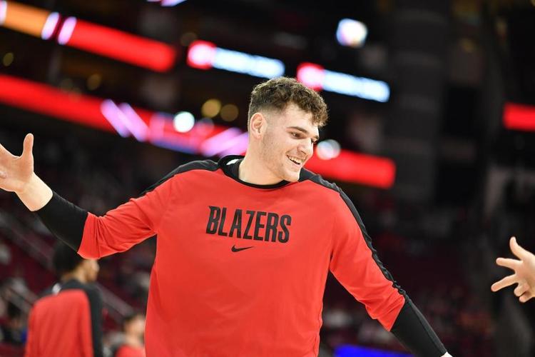 和克林根的化学反应?杨瀚森回记者:去告诉比卢普斯我们要打双塔