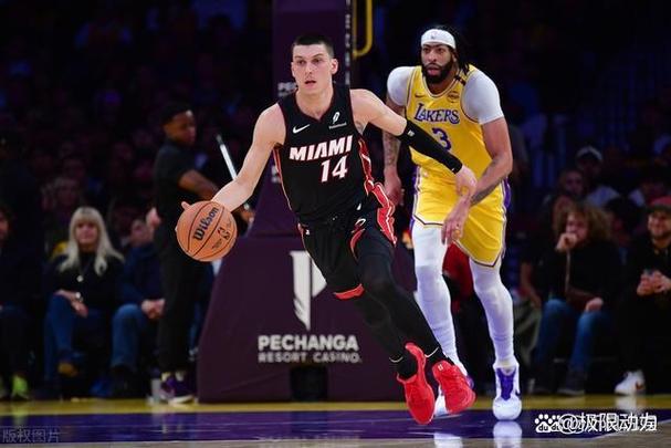 希罗:新赛季球队表现会比外界预期更好 大家都想赢得这个赛季