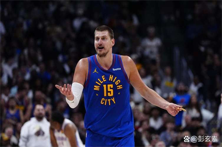 高效表现!约基奇半场5中4拿下14分5板2助