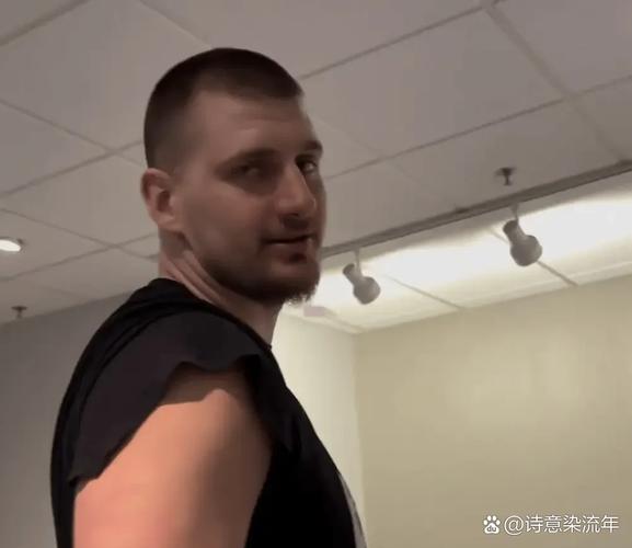 约基奇:我很欣赏卡梅隆-约翰逊 他的传球能力无球空切被低估了