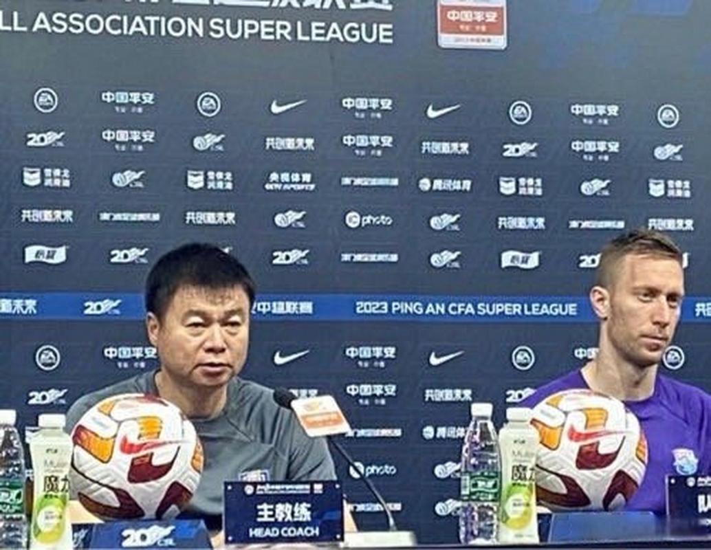 于根伟回应生病:带状孢疹有点严重,住院治疗中要缺席几天训练